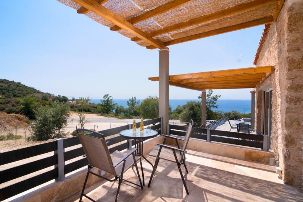 Mare Pedra Villas Skála Marión Exteriör bild